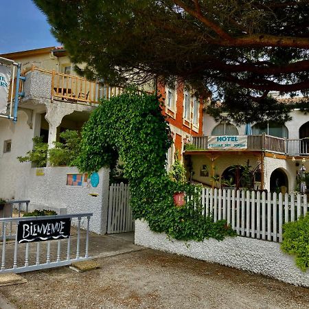 L'Ecume Des Jours Hotel Soulac-sur-Mer Exterior photo